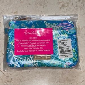 Lilly Pulitzer Zip Top Wallet (GWP, NWT)